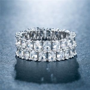 Gorgeous Ova Cut White Sapphire Women Wedding Ring